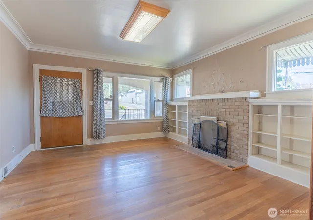 Photo 4 of Single family home for sale at 1079 S Market Blvd, Chehalis, WA 98532 | MLS# NWM2575925 | Listing updated on 2026-09-24