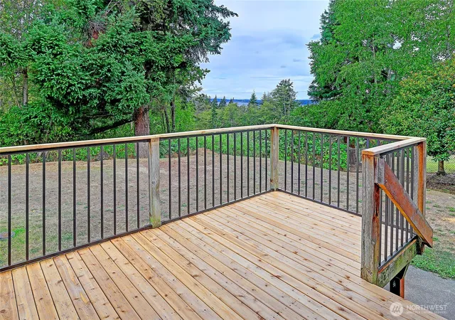 Photo 4 of Single family home for sale at 921 James Way, Camano Island, WA 98282 | MLS# NWM2575926 | Listing updated on 2026-09-29