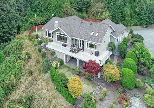 Photo 4 of Sale Pending at 1105 Morgan Way, Camano Island, WA 98282 | MLS# NWM2575943 | Listing updated on 2026-09-27