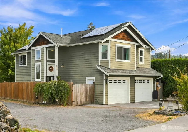 Photo 1 of Sale Pending at 109 E Pioneer St, Granite Falls, WA 98252 | MLS# NWM2575944 | Listing updated on 2026-09-29