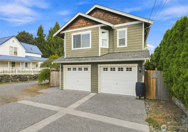 Photo 2 of Sale Pending at 109 E Pioneer St, Granite Falls, WA 98252 | MLS# NWM2575944 | Listing updated on 2026-09-29