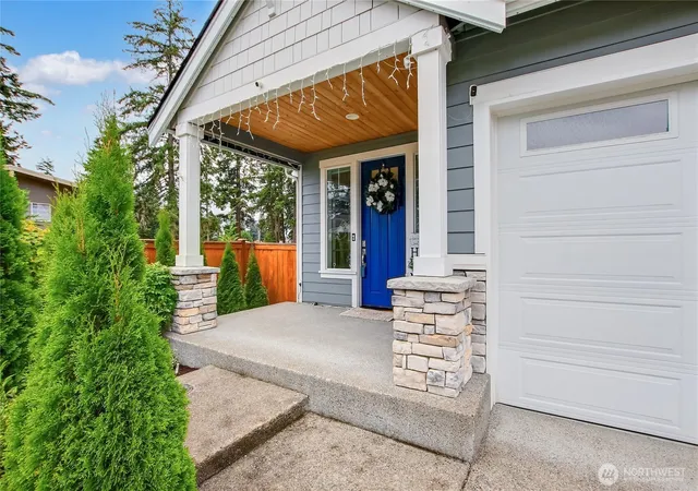 Photo 3 of Sale Pending at 11109 125th Street Ct E, Puyallup, WA 98374 | MLS# NWM2575945 | Listing updated on 2026-09-25