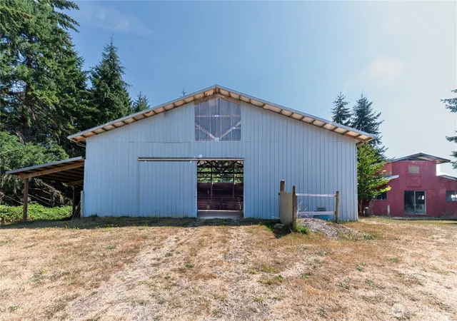 Photo 3 of Single family home for sale at 20648 Backman Rd Sw, Rochester, WA 98579 | MLS# NWM2575948 | Listing updated on 2026-09-26