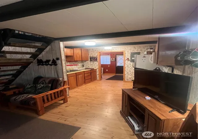 Photo 4 of Single family home for sale at 162 Coal Crk Dr, Packwood, WA 98361 | MLS# NWM2575951 | Listing updated on 2026-10-02