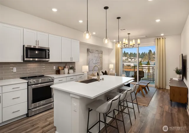 Photo 3 of Condo for sale at 6949 Ne 184Th Ln #306, Kenmore, WA 98028 | MLS# NWM2575959 | Listing updated on 2026-10-02