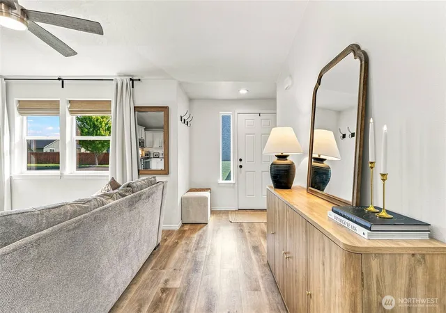 Photo 3 of Sale Pending at 364 SW Homestead Ave, College Place, WA 99324 | MLS# NWM2575977 | Listing updated on 2026-09-21