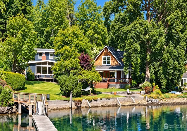 Photo 2 of Single family home for sale at 15122 & 15128 Ne Anna Vera Ln, Bainbridge Island, WA 98110 | MLS# NWM2575994 | Listing updated on 2026-09-24