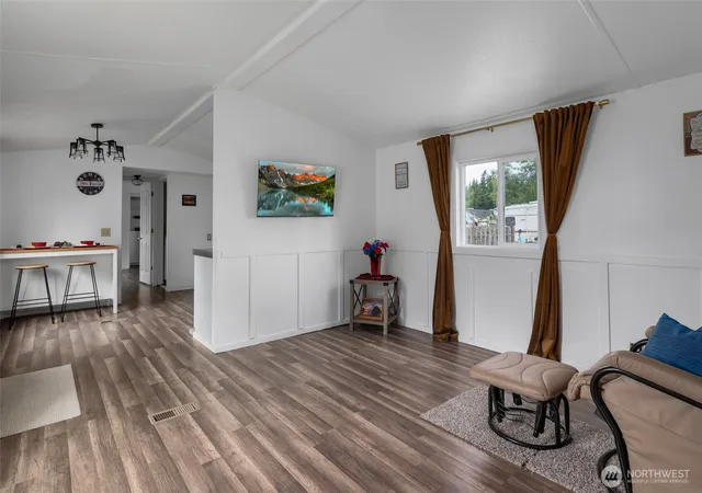 Photo 3 of Manufactured home for sale at 700 Nw Crosby Ave #164, Oak Harbor, WA 98277 | MLS# NWM2576007 | Listing updated on 2026-09-28