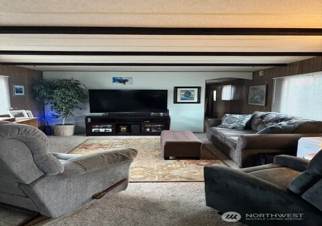 Photo 3 of Manufactured home for sale at 1137 Spruce Dr, Enumclaw, WA 98022 | MLS# NWM2576010 | Listing updated on 2026-09-25