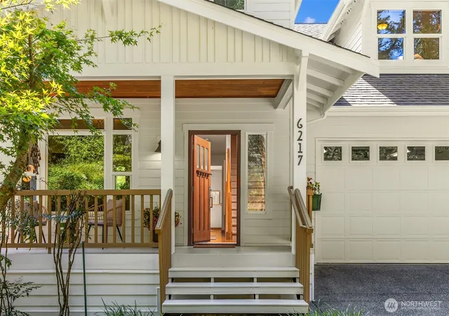 Photo 3 of Sale Pending at 6217 NE Tolo Rd, Bainbridge Island, WA 98110 | MLS# NWM2576012 | Listing updated on 2026-09-19