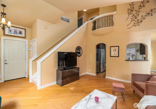 Photo 4 of Sale Pending at 314 80th Place SW, Everett, WA 98203 | MLS# NWM2576014 | Listing updated on 2026-09-25