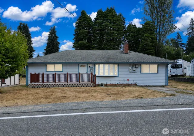 Photo 1 of Single family home for sale at 5029 W View Dr, Everett, WA 98203 | MLS# NWM2576022 | Listing updated on 2026-09-25