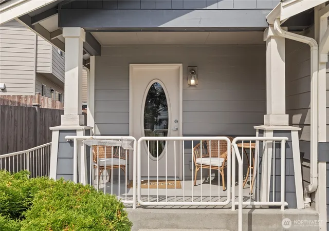 Photo 3 of Sale Pending at 7509 18th Street Se, Lake Stevens, WA 98258 | MLS# NWM2576061 | Listing updated on 2026-09-22