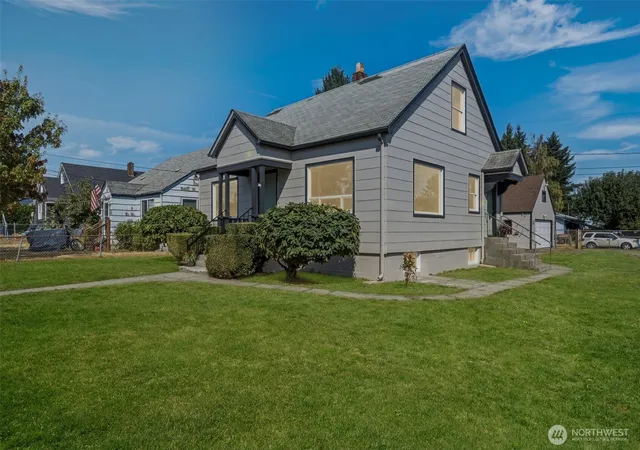 Photo 2 of Single family home for sale at 1709 S 35th Street, Tacoma, WA 98418 | MLS# NWM2576064 | Listing updated on 2026-10-01