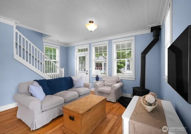 Photo 3 of Single family home for sale at 4 Lupine Ln, Pacific Beach, WA 98571 | MLS# NWM2576103 | Listing updated on 2026-09-25