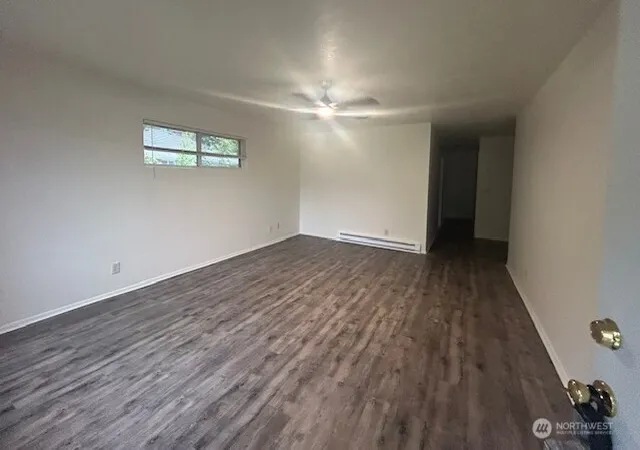 Photo 4 of Sale Pending at 1 Pacific Pl #1, Longview, WA 98632 | MLS# NWM2576121 | Listing updated on 2026-09-20