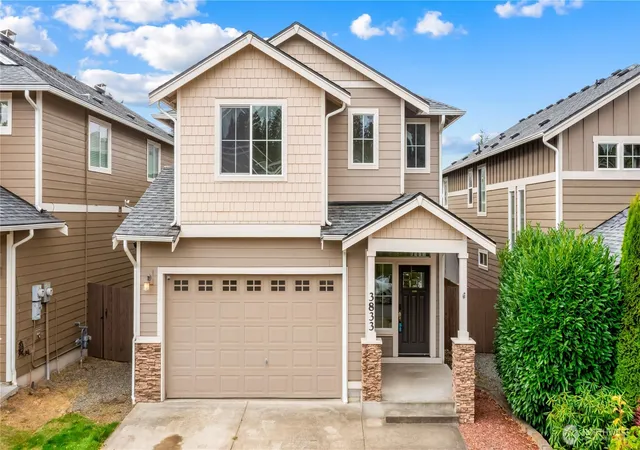 Photo 1 of Single family home for sale at 3833 Westar Ave Sw, Bremerton, WA 98312 | MLS# NWM2576124 | Listing updated on 2026-09-25