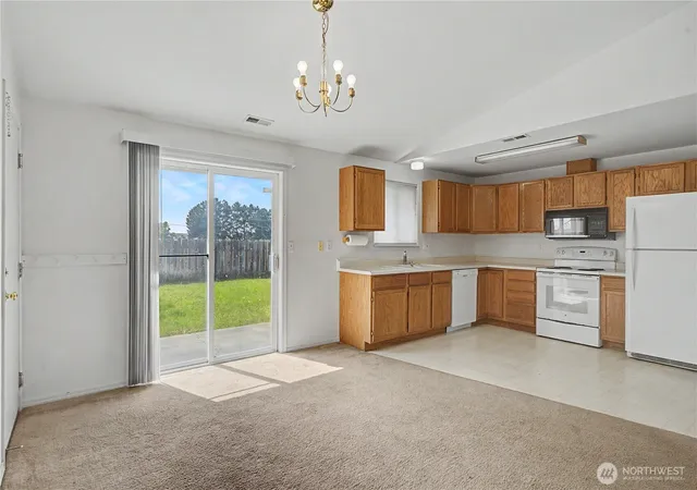 Photo 4 of Single family home for sale at 1116 E Hayden, Moses Lake, WA 98837 | MLS# NWM2576130 | Listing updated on 2026-09-25