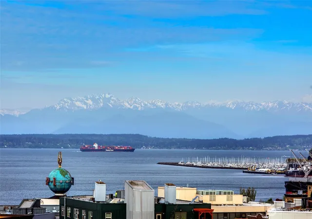 Photo 39 of Condo for sale at 2911 2nd Avenue #902, Seattle, WA 98121 | MLS# NWM2576138 | Listing updated on 2026-10-12