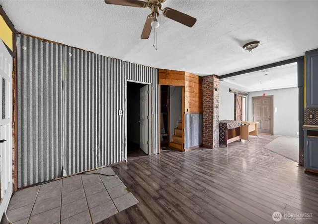 Photo 3 of Single family home for sale at 9305 Golden Given Rd E, Tacoma, WA 98445 | MLS# NWM2576146 | Listing updated on 2026-09-18