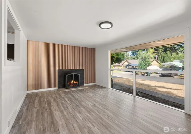 Photo 3 of Single family home for sale at 8518 Mount Tacoma Dr SW, Lakewood, WA 98498 | MLS# NWM2576159 | Listing updated on 2026-09-25