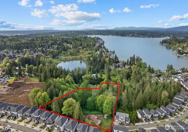 Photo 1 of Single family home for sale at 10928 S Lake Stevens Rd, Lake Stevens, WA 98258 | MLS# NWM2576165 | Listing updated on 2026-09-25