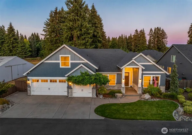 Single family home for sale at 14315 NE 51st Court, Vancouver, WA 98686 | MLS# NWM2576174