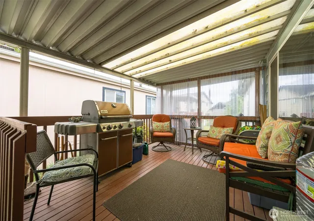 Photo 3 of Manufactured home for sale at 380 E Pole Rd #6, Lynden, WA 98264 | MLS# NWM2576194 | Listing updated on 2026-09-25