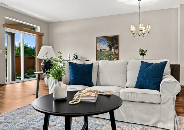 Photo 4 of Sale Pending at 4915 Spokane Ct NE, Lacey, WA 98516 | MLS# NWM2576202 | Listing updated on 2026-09-30