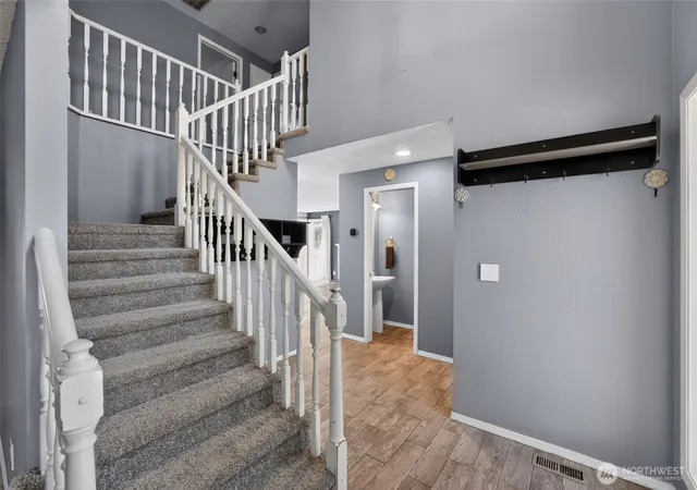 Photo 3 of Single family home for sale at 2019 SE 160th Place, Vancouver, WA 98683 | MLS# NWM2576225 | Listing updated on 2026-09-29