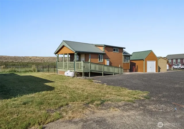 Photo 2 of Manufactured home for sale at 15561 State Hwy 262 #354, Warden, WA 98857 | MLS# NWM2576237 | Listing updated on 2026-09-25