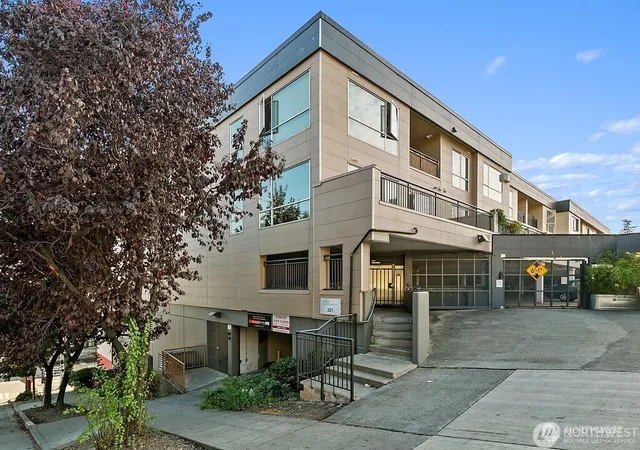 Photo 1 of Condo for sale at 321 10th Avenue S #604, Seattle, WA 98104 | MLS# NWM2576259 | Listing updated on 2026-09-25