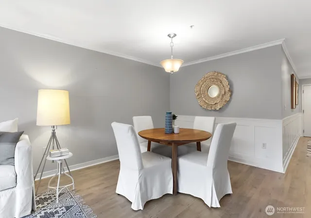Photo 3 of Condo for sale at 321 10th Avenue S #604, Seattle, WA 98104 | MLS# NWM2576259 | Listing updated on 2026-09-25
