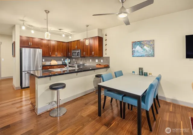 Photo 4 of Condo for sale at 1840 25th Avenue NE #307, Issaquah, WA 98029 | MLS# NWM2576280 | Listing updated on 2026-10-01