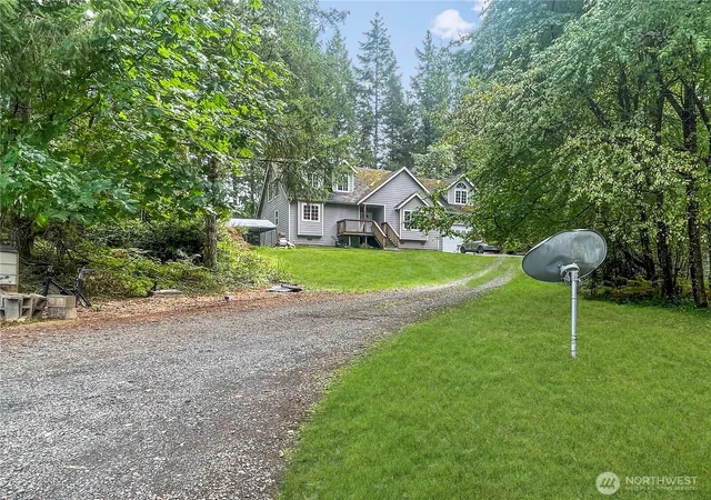 Photo 3 of Single family home for sale at 60 E Spencer Ridge Pl, Shelton, WA 98584 | MLS# NWM2576308 | Listing updated on 2026-09-25