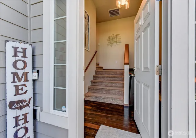 Photo 2 of Single family home for sale at 1725 73rd Avenue Se, Lake Stevens, WA 98258 | MLS# NWM2576316 | Listing updated on 2026-10-21