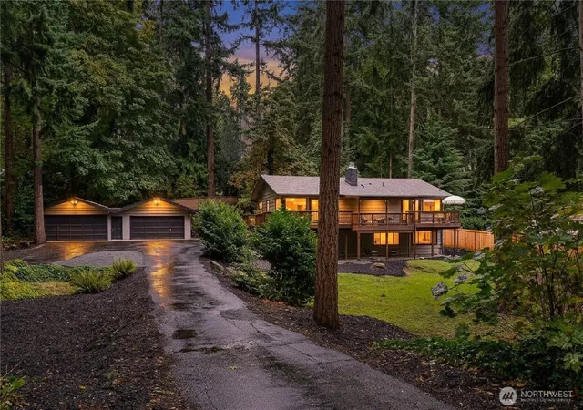 Single family home for sale at 20400 2nd Avenue SW, Normandy Park, WA 98166 | MLS# NWM2576349