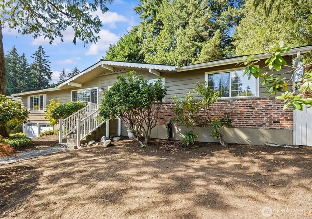 Photo 1 of Single family home for sale at 10610 Ne 190th Street, Bothell, WA 98011 | MLS# NWM2576362 | Listing updated on 2026-10-01