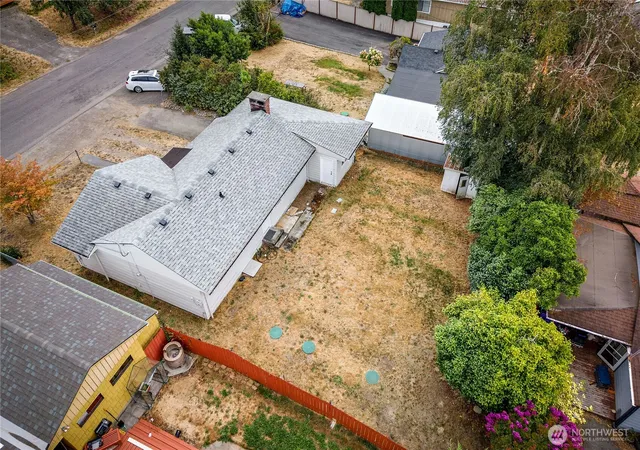 Photo 3 of Single family home for sale at 4975 Johnson St Nw, Bremerton, WA 98311 | MLS# NWM2576370 | Listing updated on 2026-09-25