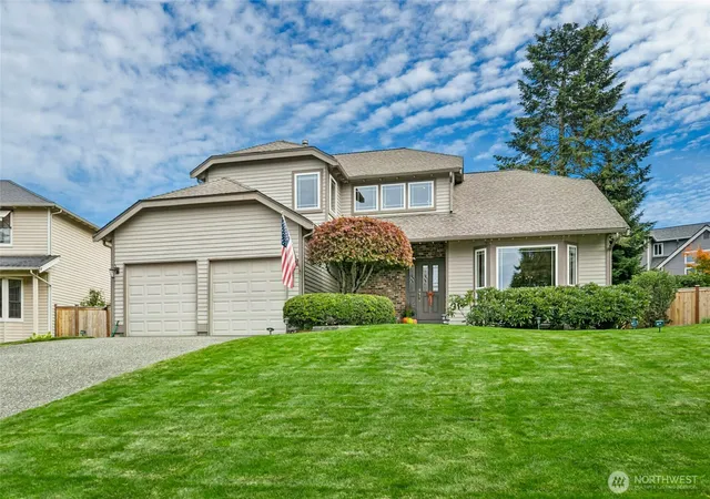 Photo 1 of Single family home for sale at 6238 113th Place Se, Bellevue, WA 98006 | MLS# NWM2576387 | Listing updated on 2026-10-02