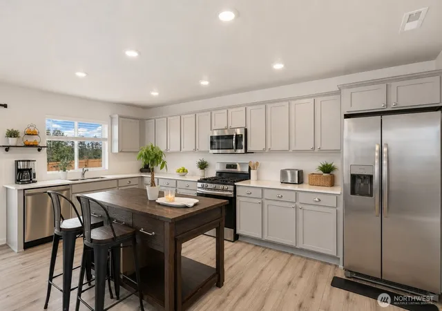 Photo 3 of Single family home for sale at 13811 197th Street E, Graham, WA 98338 | MLS# NWM2576394 | Listing updated on 2026-09-29