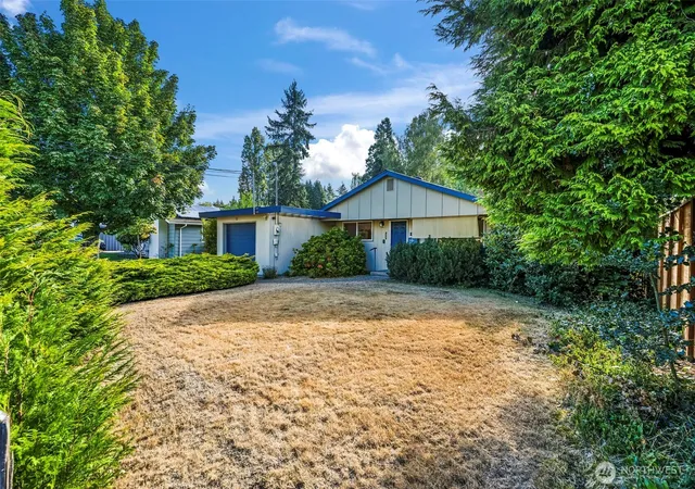 Photo 3 of Single family home for sale at 1309 Lenore Dr, Tacoma, WA 98406 | MLS# NWM2576409 | Listing updated on 2026-09-30