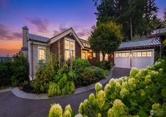 Photo 1 of Single family home for sale at 9221 Se 46th Street, Mercer Island, WA 98040 | MLS# NWM2576410 | Listing updated on 2026-09-30