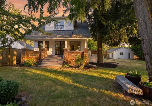 Photo 1 of Sale Pending at 4008 31st Avenue S, Seattle, WA 98108 | MLS# NWM2576414 | Listing updated on 2026-09-25