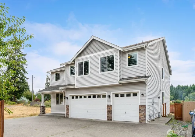 Photo 2 of Sale Pending at 20605 74th Avenue E, Spanaway, WA 98387 | MLS# NWM2576425 | Listing updated on 2026-09-25