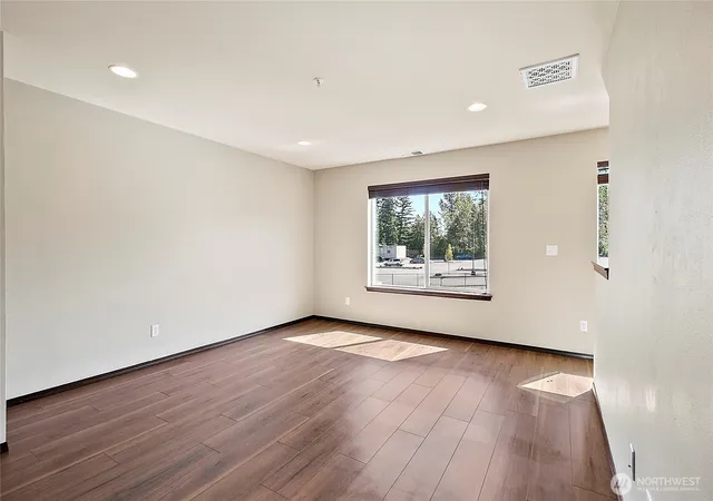 Photo 4 of Condo for sale at 17707 79th Avenue Ct E #18, Puyallup, WA 98375 | MLS# NWM2576427 | Listing updated on 2026-09-25