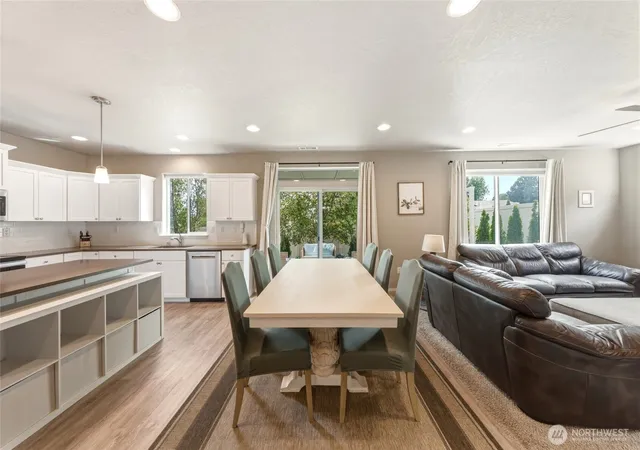 Photo 3 of Single family home for sale at 1103 SW Julia St, College Place, WA 99324 | MLS# NWM2576432 | Listing updated on 2026-09-29