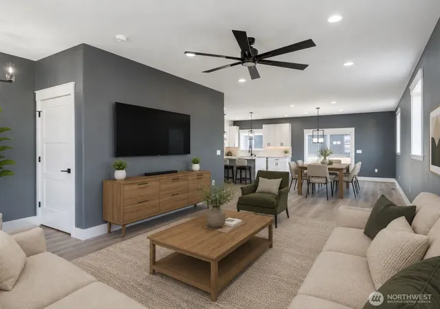 Photo 3 of Single family home for sale at 201 Bridgeview Dr, Vantage, WA 98950 | MLS# NWM2576433 | Listing updated on 2026-09-25