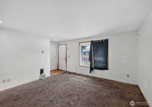 Photo 3 of Single family home for sale at 4069 A Loop, Washougal, WA 98671 | MLS# NWM2576439 | Listing updated on 2026-09-30