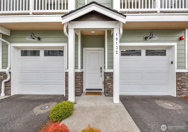 Photo 1 of Townhouse for sale at 18132 1st Place SW, Normandy Park, WA 98166 | MLS# NWM2576445 | Listing updated on 2026-09-26
